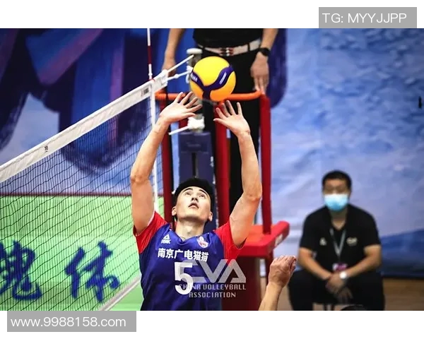 成都排球队的力量变革引发热议展现团队精神与竞技实力的新篇章