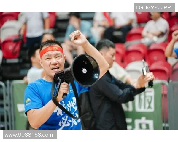 杭州篮球队灵活性引发热议球迷观点碰撞激烈讨论