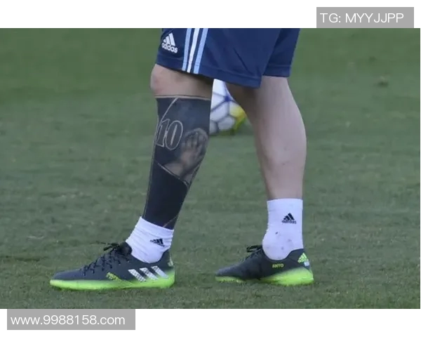 足球明星出场时的纹身艺术展示与背后的故事揭秘